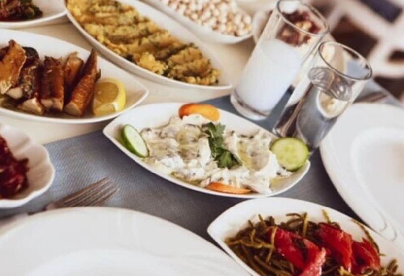 Sherao Hotel فندق شراعوه