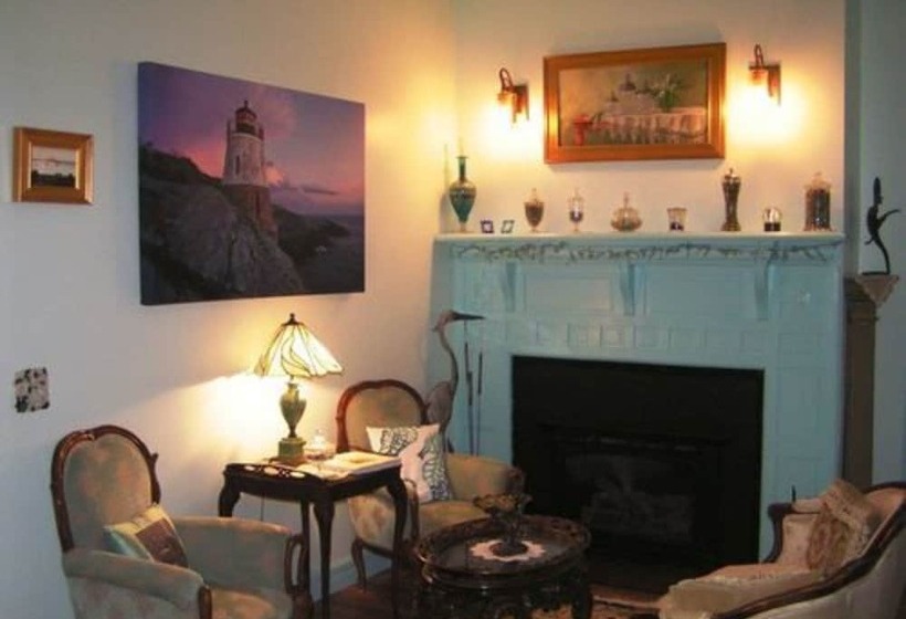 Armistead Cottage B&b