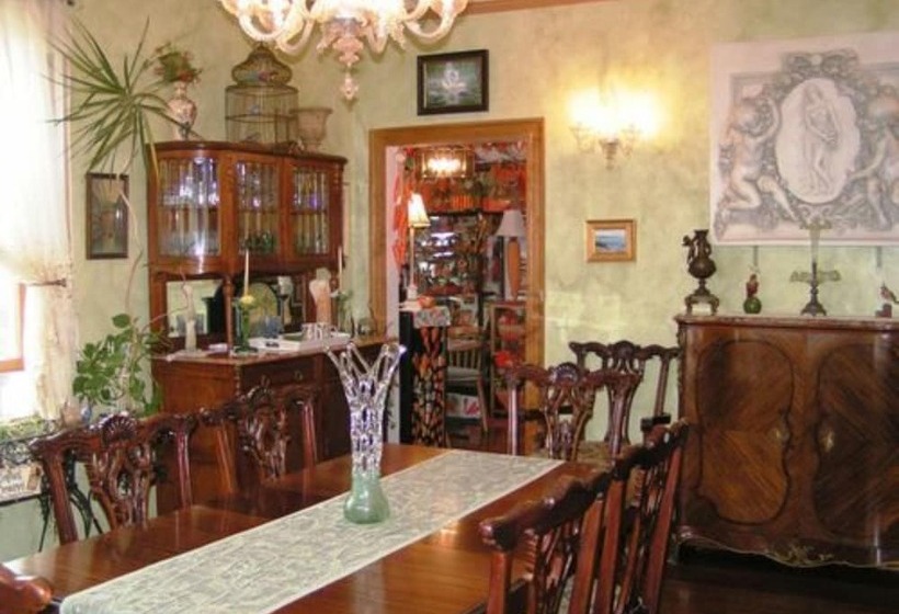 Armistead Cottage B&b