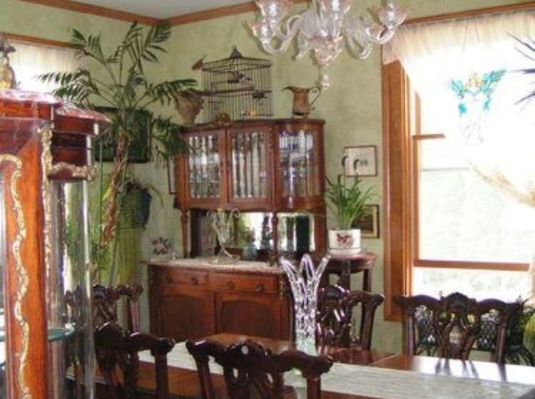 Armistead Cottage B&b