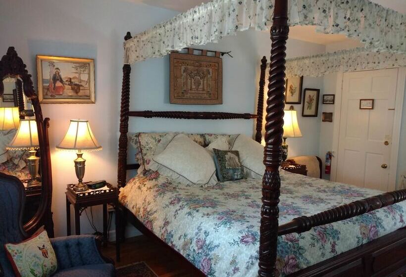 Armistead Cottage B&b