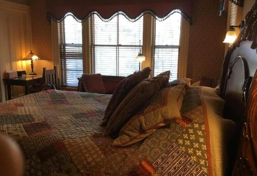 Bed and Breakfast Amherst Inn