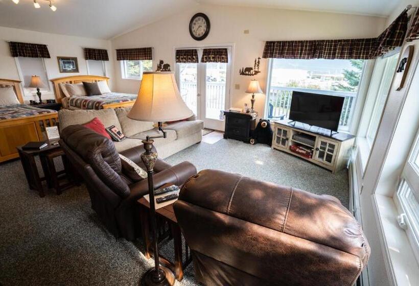 مبيت وإفطار Bears Den Alaska Lodging