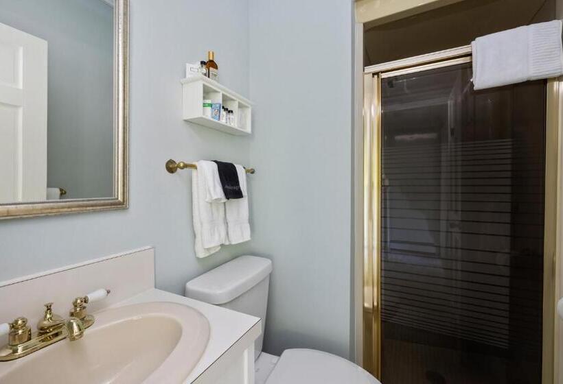 مبيت وإفطار Noble House Inn