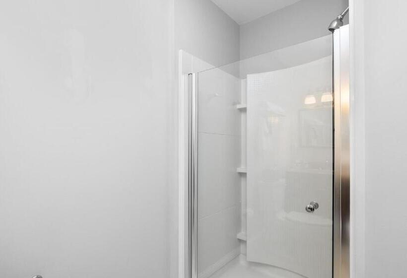 مبيت وإفطار Noble House Inn