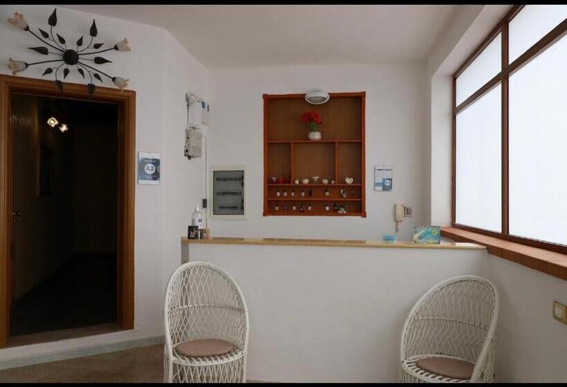 مبيت وإفطار Samoa Beach