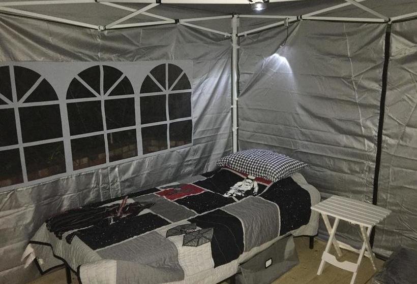 Bed and Breakfast Saratoga House Cars Available