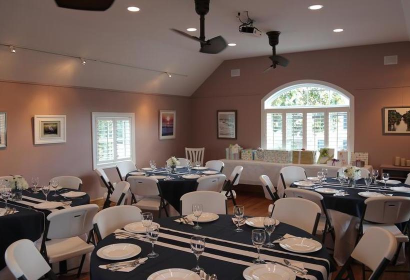 مبيت وإفطار The Savannah, Boutique Bnb & Spa