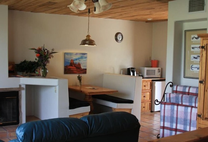 مبيت وإفطار Spur Cross Inn