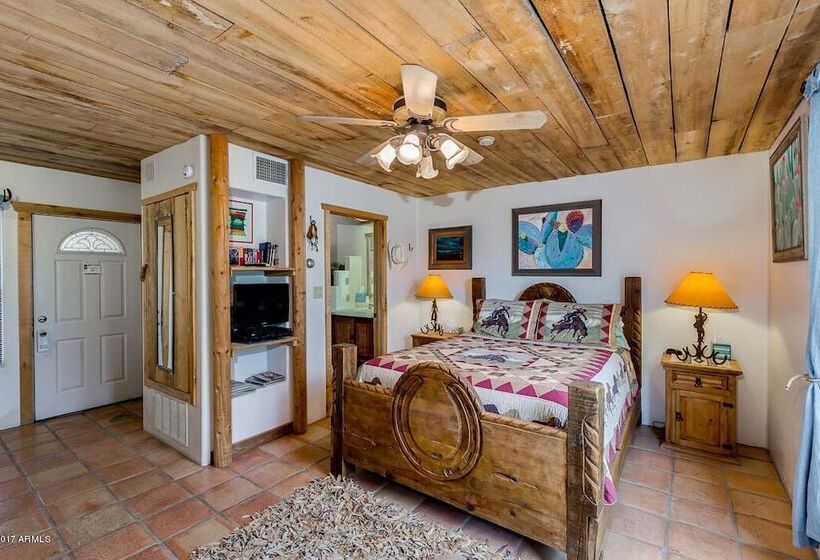 مبيت وإفطار Spur Cross Inn