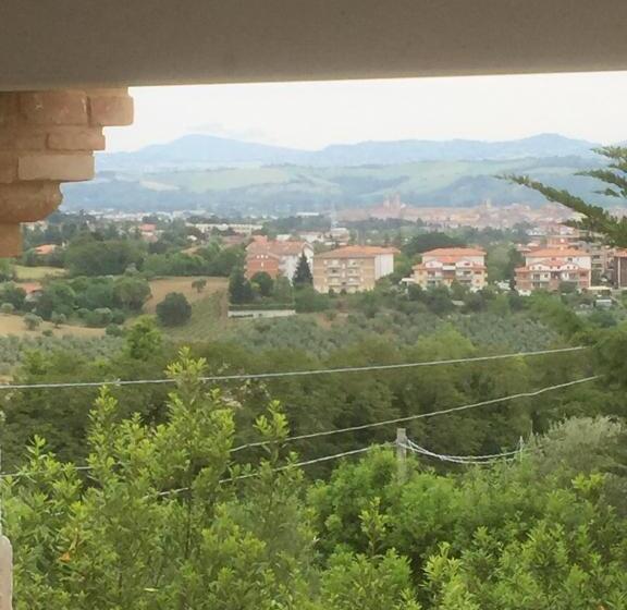 مبيت وإفطار Tabano Ristorante Casolare