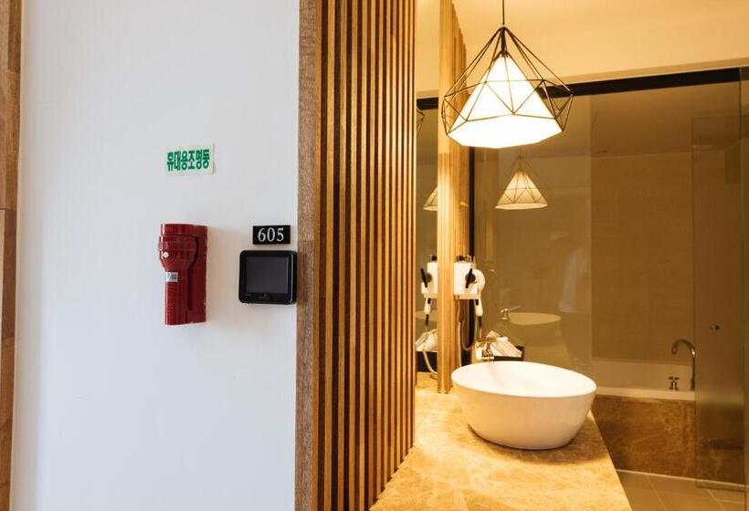 Boutique Hotel Xym Pyeongtaek