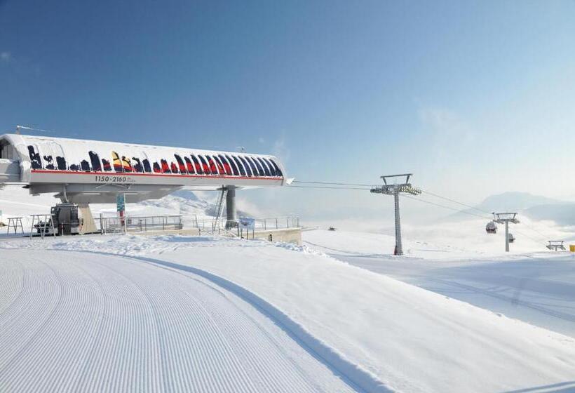 Отель Alpenhof