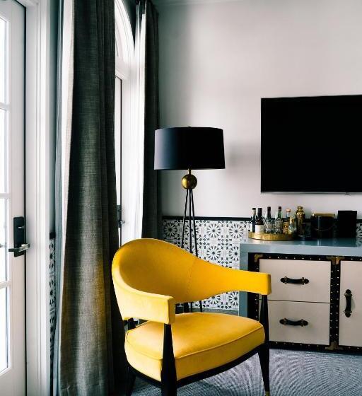 فندق Californian