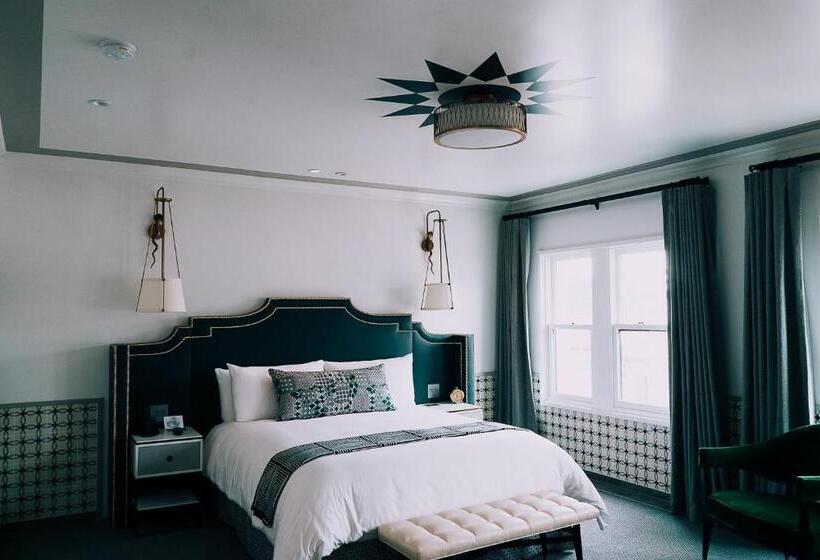 فندق Californian