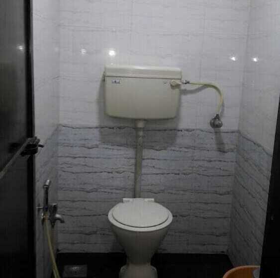 هتل Central Guest House