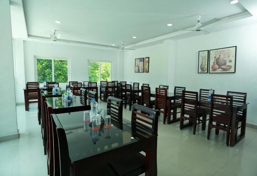 בית מלון כפרי Chillax Vagamon