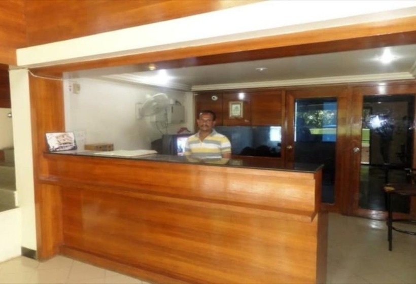 בית מלון כפרי Cinderalla Inn Lodging