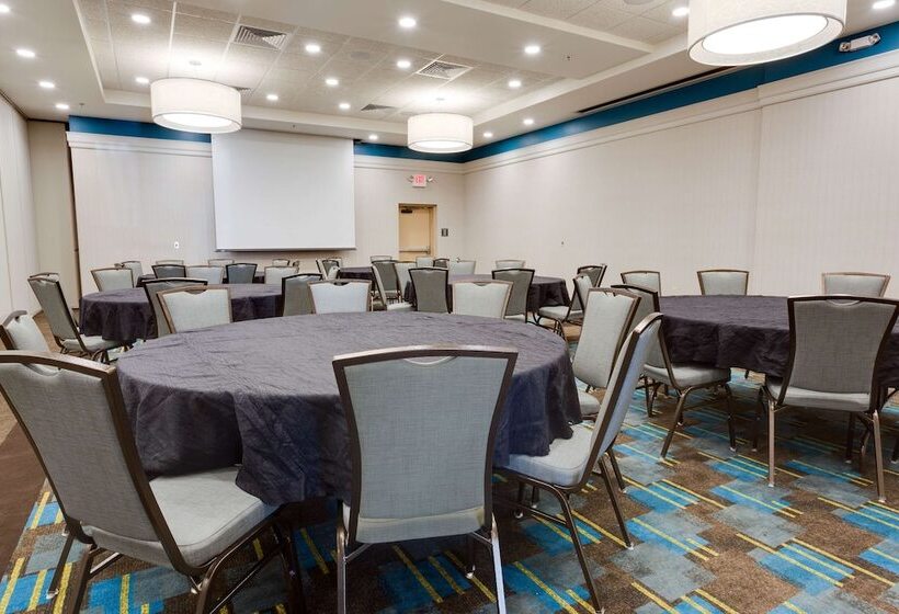 Drury Plaza Hotel St. Louis St. Charles