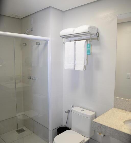 فندق Dubai Suites