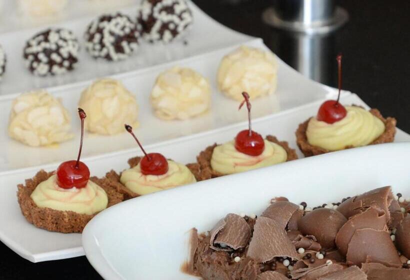 فندق Dubai Suites