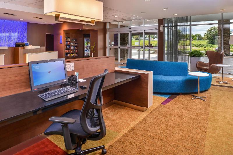 فندق Fairfield Inn & Suites By Marriott Warrensburg