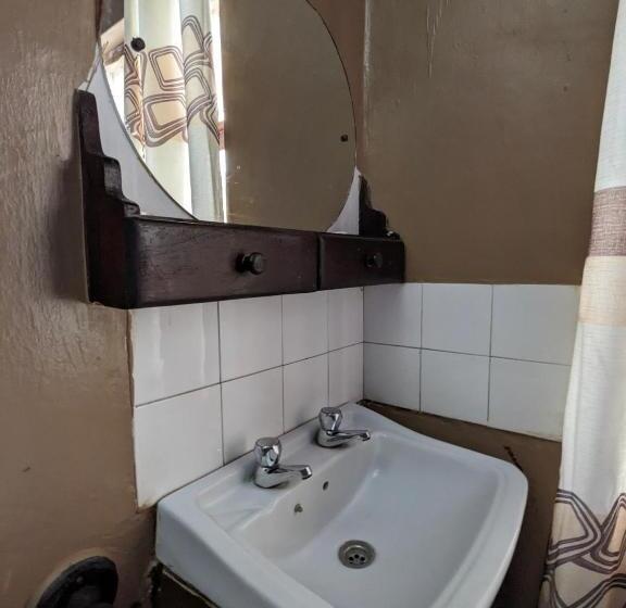 فندق Flamingo Guest House Znz