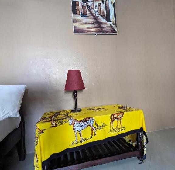 فندق Flamingo Guest House Znz