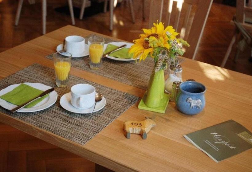 호텔 Gasthof Zum Weißen Lamm