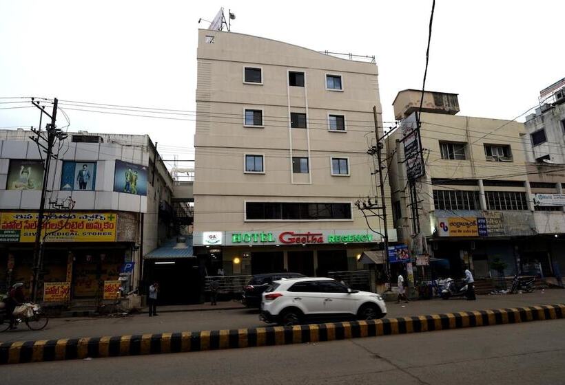 هتل Geetha Regency