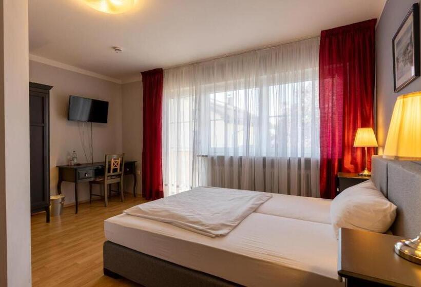 호텔 Gästehaus Guggenberger