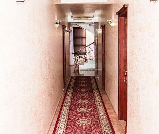 هتل Iberia Palace