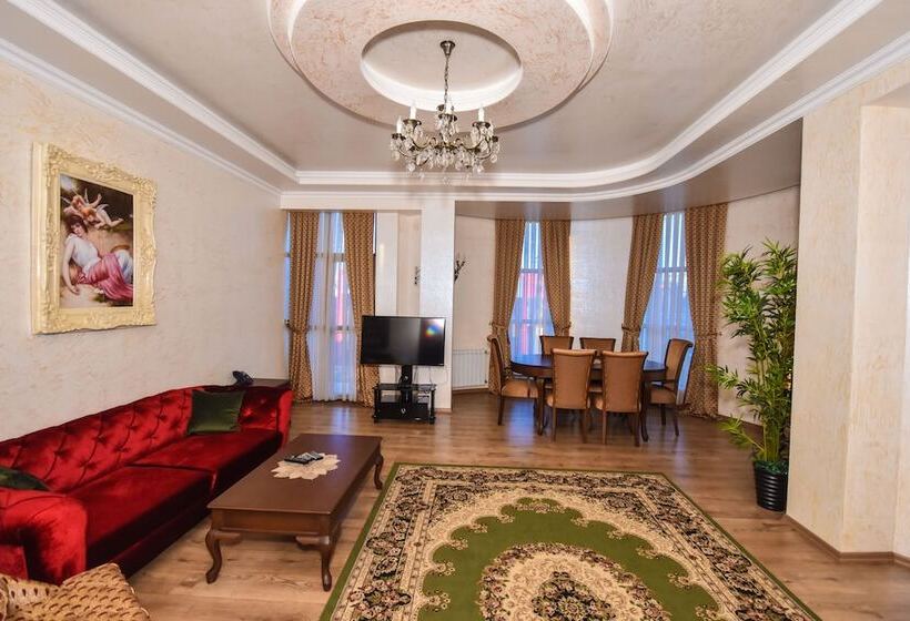 هتل Iberia Palace