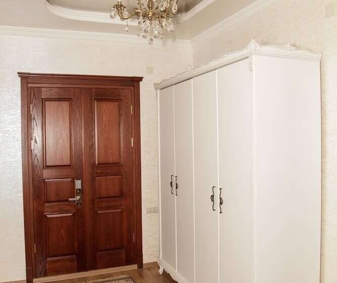 هتل Iberia Palace