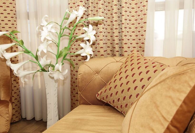 هتل Iberia Palace