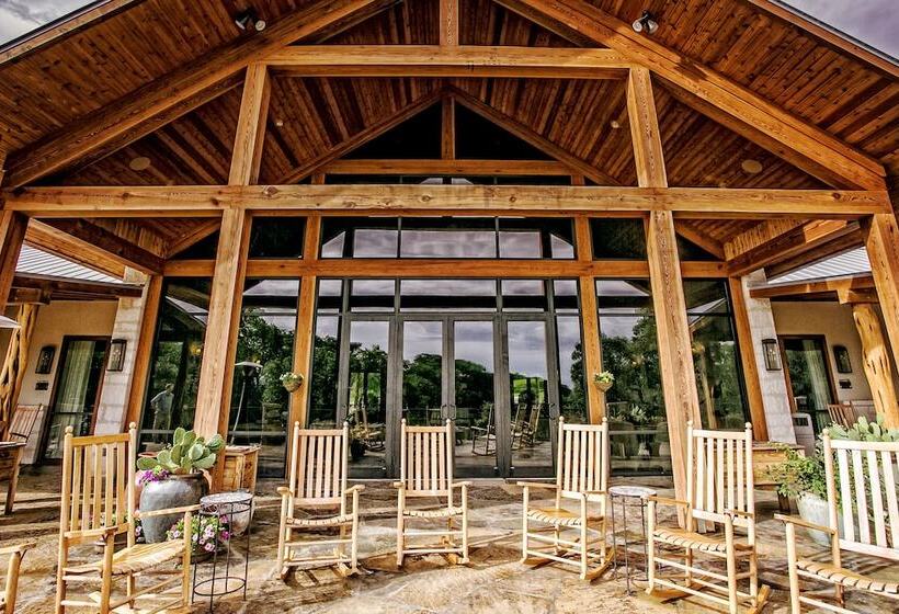 Отель Joshua Creek Ranch