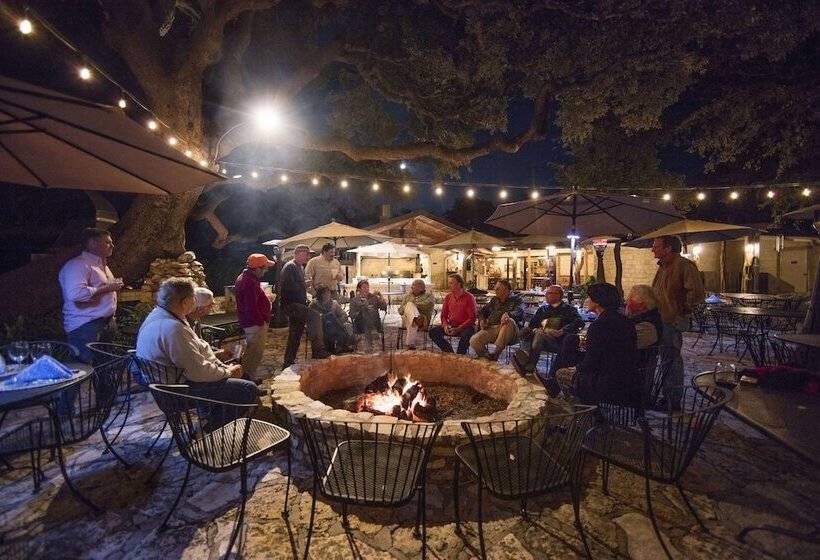 בית מלון כפרי Joshua Creek Ranch