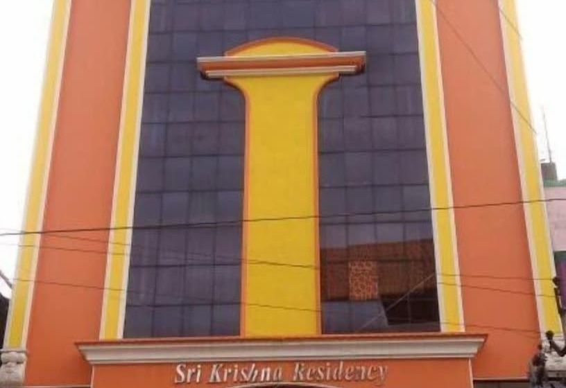 هتل Krishna Grand Inn