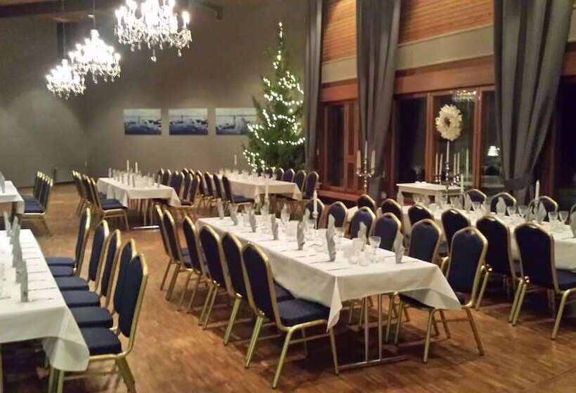 בית מלון כפרי Li Viikinhovi