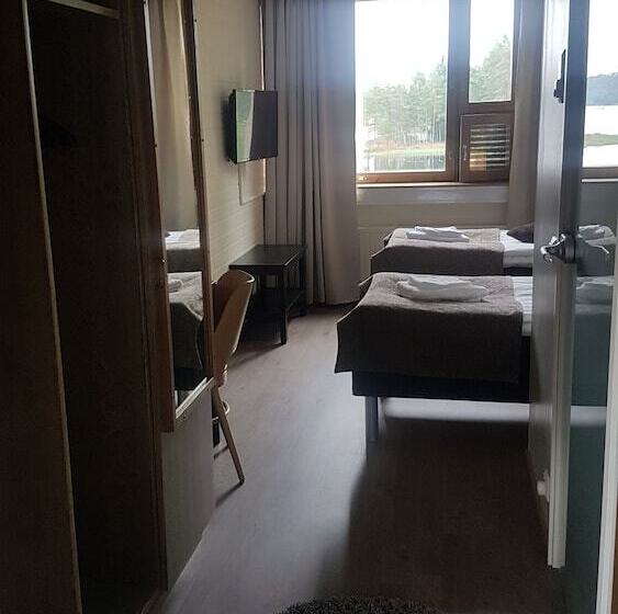 בית מלון כפרי Li Viikinhovi