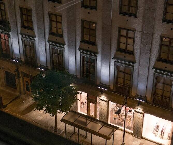 Magic Hotel Xhibition