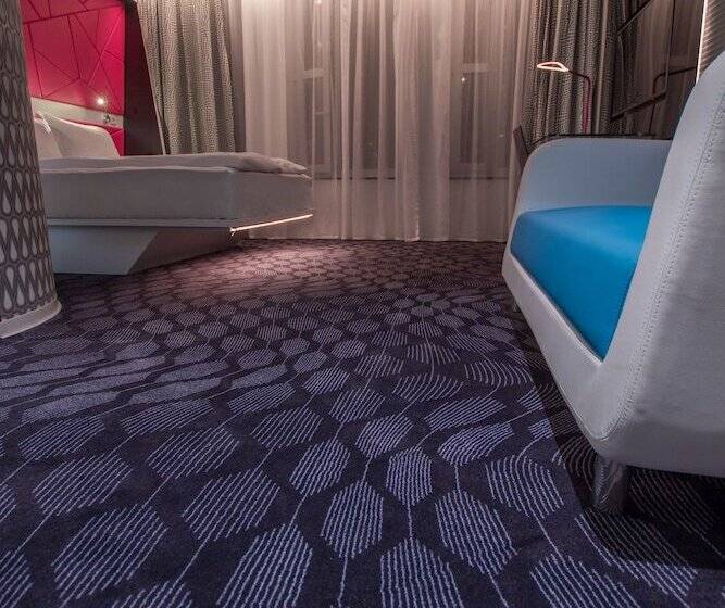 Magic Hotel Xhibition