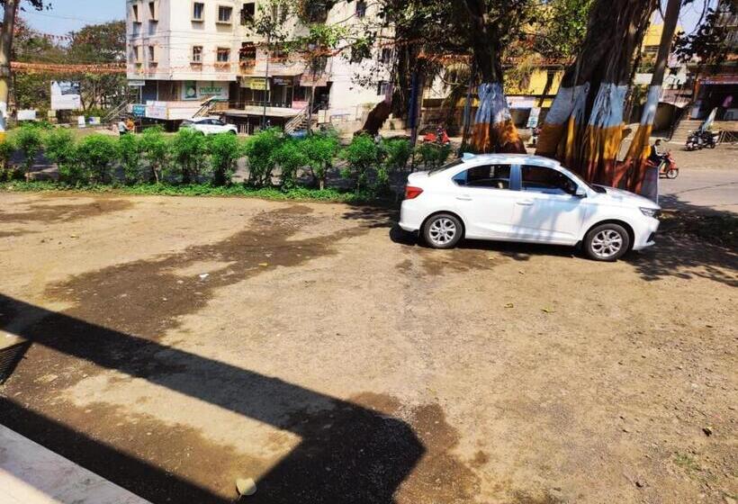 בית מלון כפרי Manasi Inn