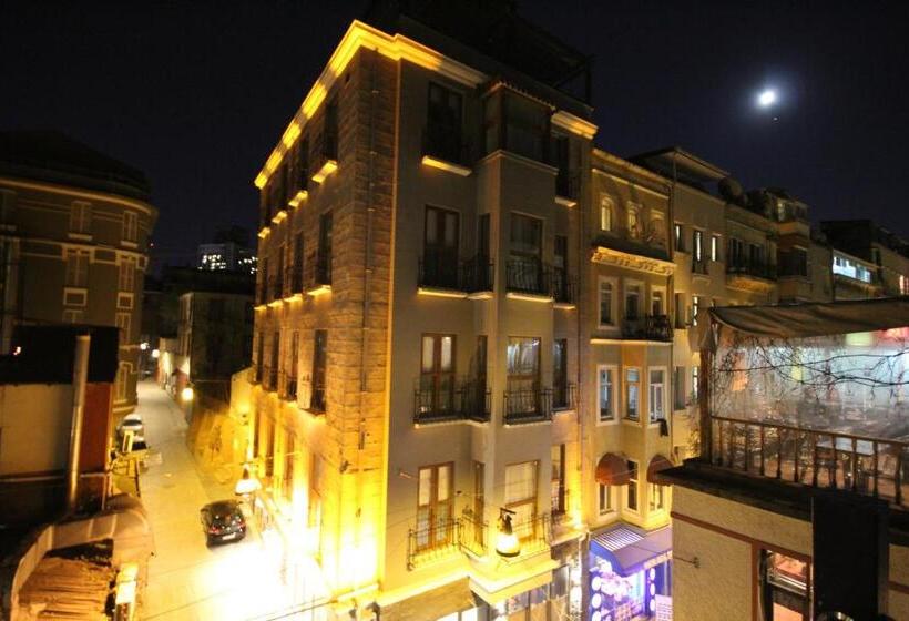 בית מלון כפרי Naumpasa Konagi