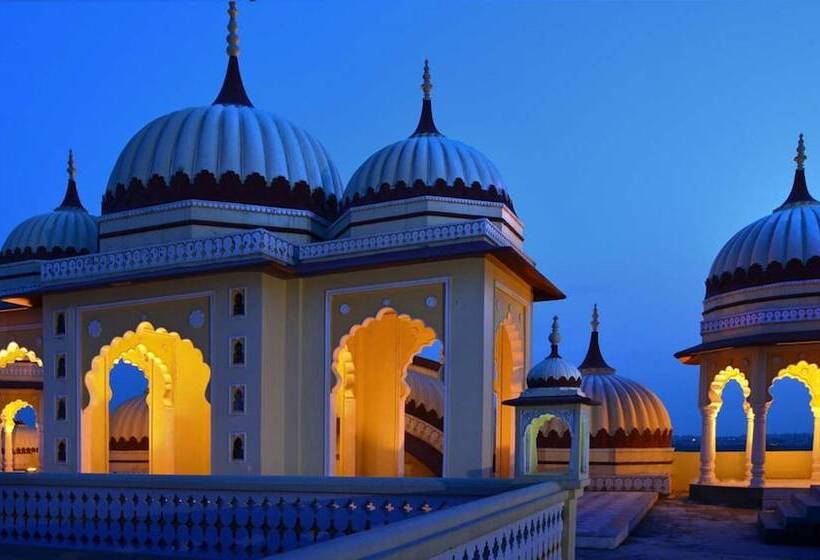 호텔 Noormahal Palace