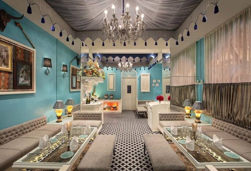 호텔 Noormahal Palace