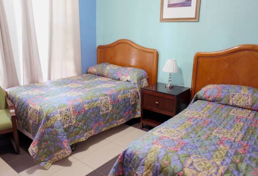 בית מלון כפרי Oak