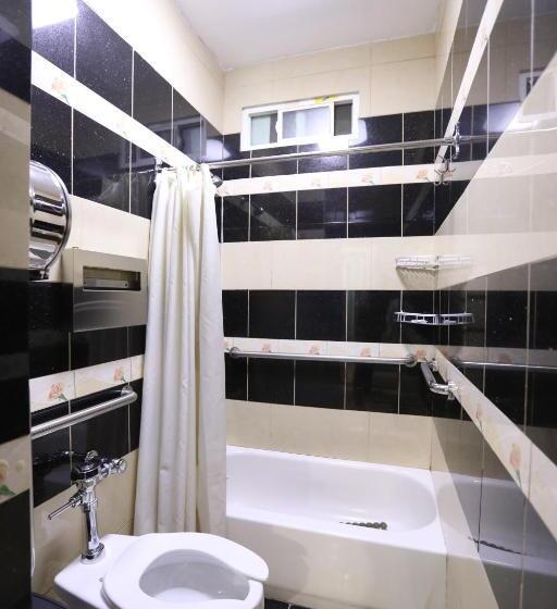 בית מלון כפרי Oak