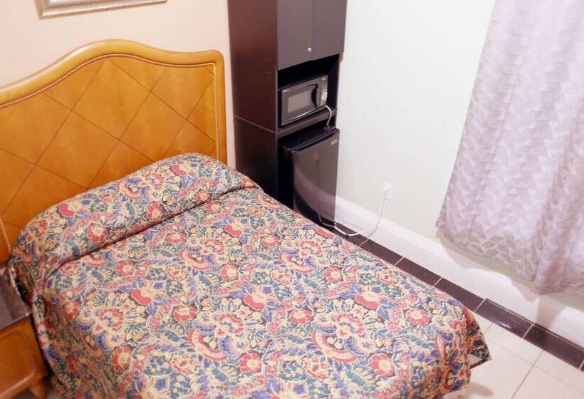 בית מלון כפרי Oak