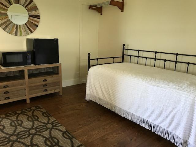 Отель Rainbow Shores